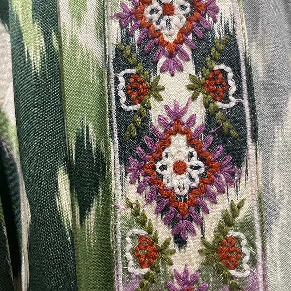 Zara Multicolor Patterned Garment - Picture 2 of 5